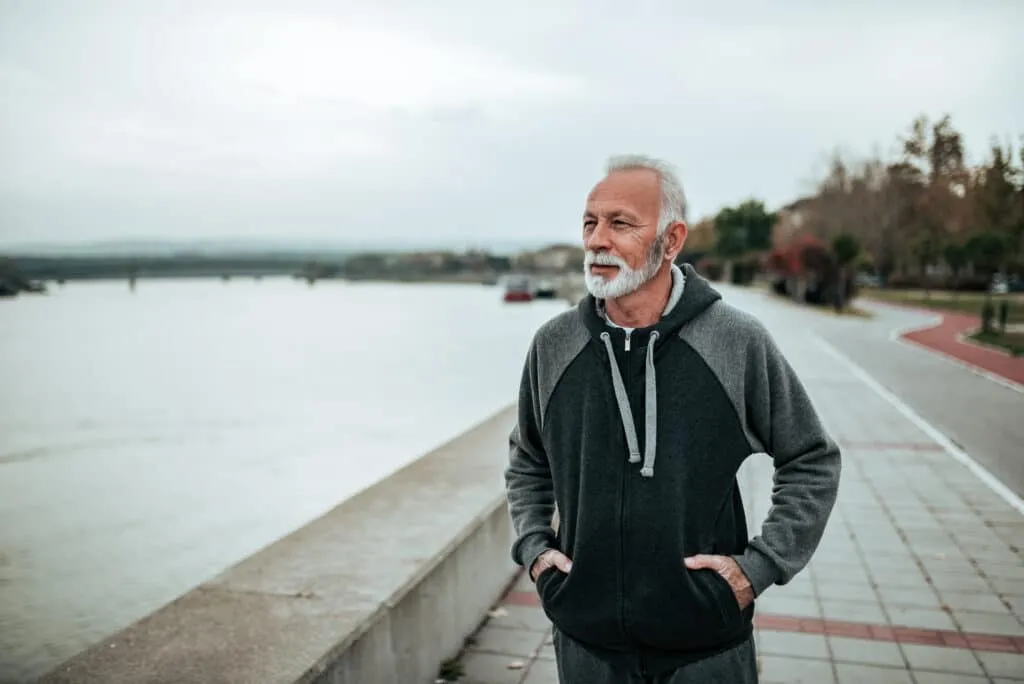 Fit mit 60+: Dein Schlüssel zu Kraft und Autonomie